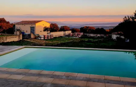 Location Maison à Mejannes le Clap 8 personnes