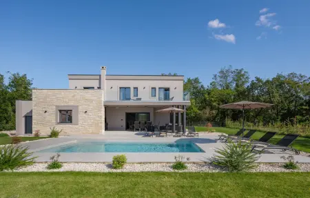 Location Maison à Labin 8 personnes