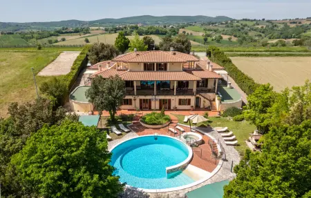 Location Maison à Gualdo Cattaneo (PG) 20 personnes