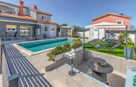 Location Maison à Pula 8 personnes