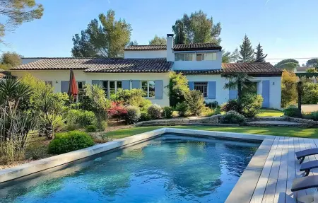 Location Maison à L'Isle sur la Sorgue 10 personnes