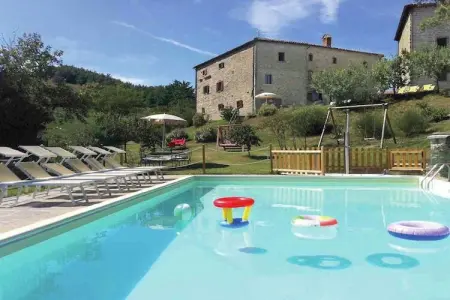 Location Gîte à Apecchio 8 personnes