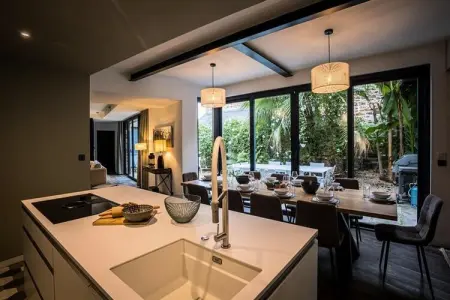 Location Maison à Remise des clés au logement 14 personnes