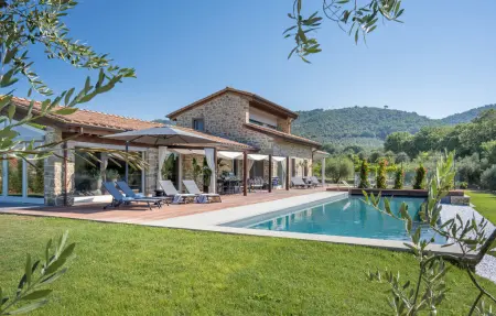 Location Maison à Cortoreggio  AR 6 personnes