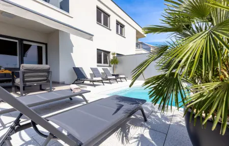 Location Maison à Kastel Sucurac 8 personnes