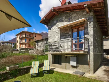 Location Maison à Gera Lario 4 personnes