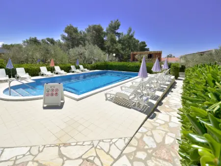 Location Maison à Vir 4 personnes