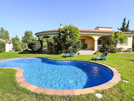 Location Maison à Deltebre 8 personnes