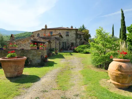 Location Gîte à Castel del Piano 13 personnes