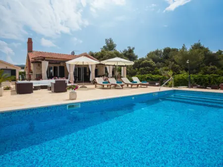 Location Maison à Brač Supetar 10 personnes