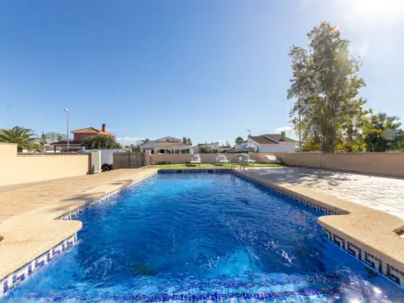 Location Maison à Deltebre 8 personnes