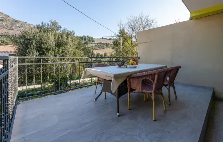 Location Maison à Kremena 6 personnes