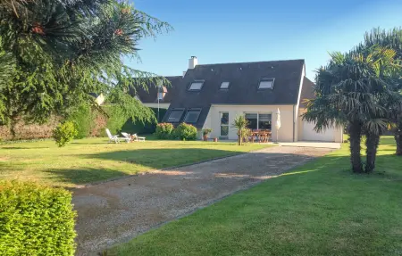 Location Maison à Quettehou 8 personnes