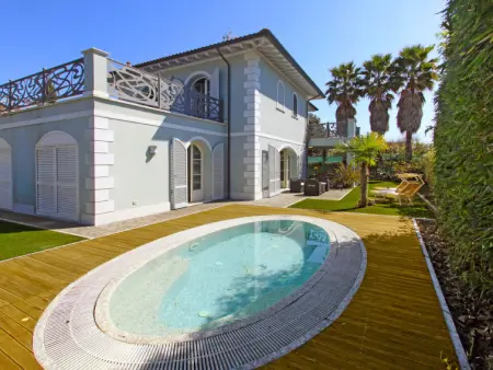 Location Villa à Forte dei Marmi 8 personnes