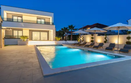 Location Maison à Biograd na Moru 10 personnes