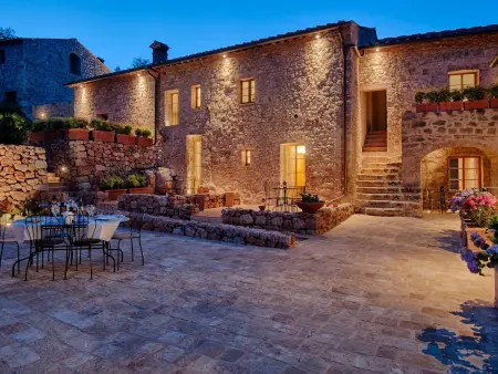 Location Maison à Monteriggioni 24 personnes
