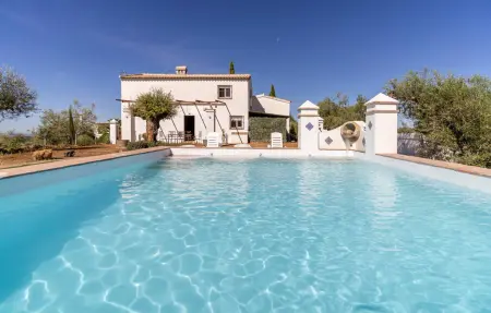 Location Maison à Constantina 8 personnes