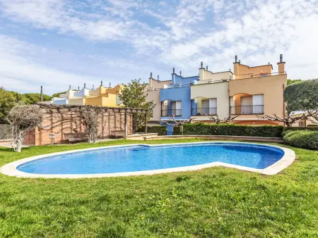 Location Maison à L'Escala 5 personnes