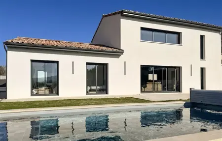 Location Maison à Valaurie 8 personnes