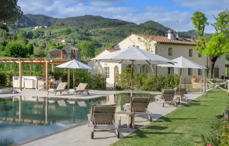 Location Maison à Massa e Cozzile 12 personnes