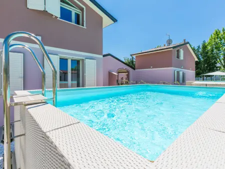 Location Maison à Cecina 7 personnes