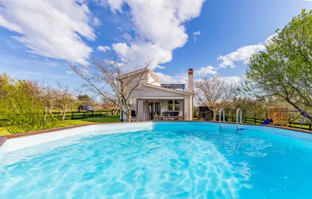 Location Maison à Marcana 4 personnes