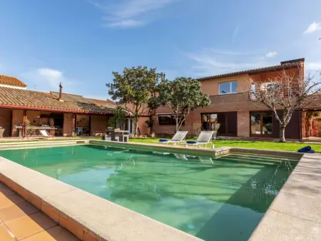 Location Maison à Pals 12 personnes