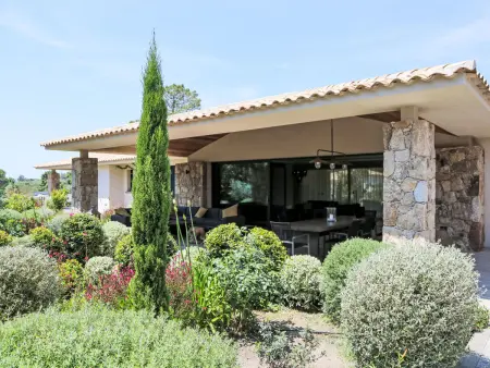 Location Villa à Sainte Lucie Porto Vecchio 10 personnes