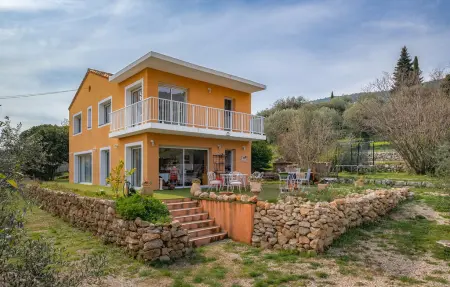 Location Maison à Peymeinade 14 personnes