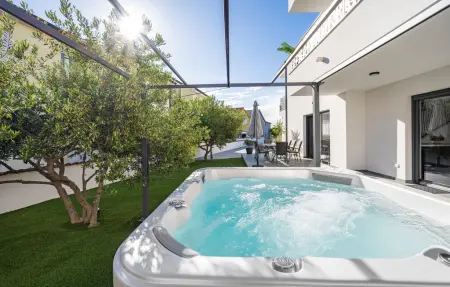 Location Maison à Vodice 7 personnes