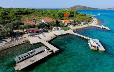 Location Maison à Zizanj 4 personnes