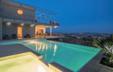 Location Maison à Rochefort du Gard 12 personnes