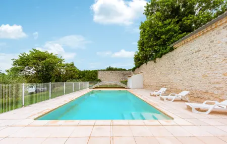 Location Maison à Salles sous Bois 5 personnes