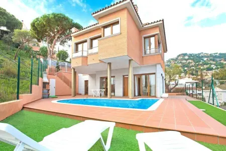Location Villa à Lloret de Mar 8 personnes