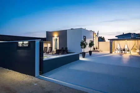 Location Villa à Gajana 6 personnes