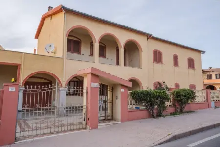 Location Maison à Lu Bagnu 4 personnes