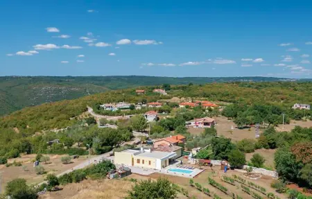 Location Maison à Labin 8 personnes