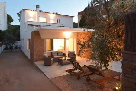 Location Villa à L'Escala 4 personnes