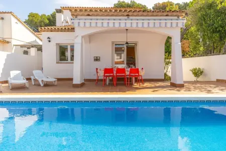 Location Villa à L'Escala 8 personnes