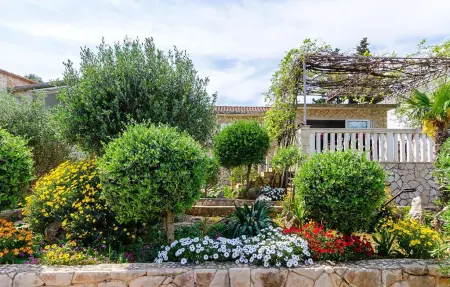 Location Maison à Stari Grad 8 personnes