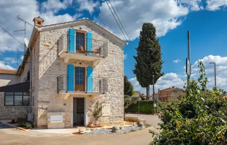 Location Maison à Vabriga 4 personnes