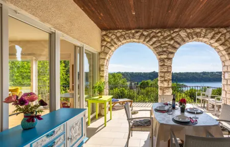 Location Maison à Omisalj 4 personnes