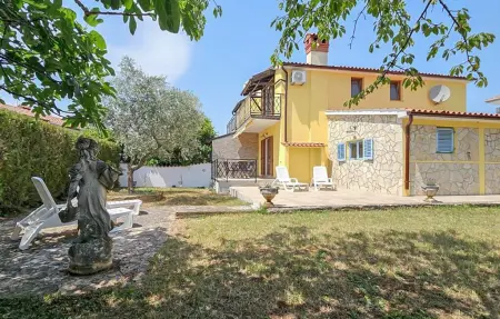 Location Maison à Novigrad 4 personnes