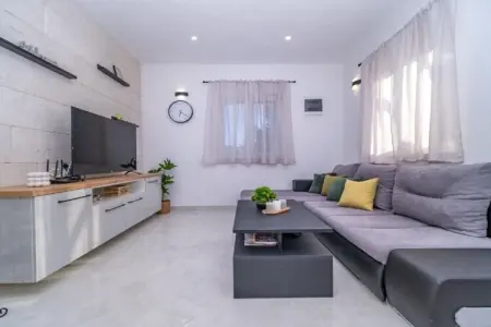 Location Maison à Pucisca 5 personnes