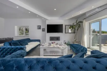 Location Villa à Sucuraj 10 personnes