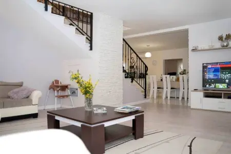 Location Villa à Lecevica 10 personnes