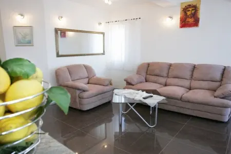 Location Villa à Okrug Gornji 10 personnes