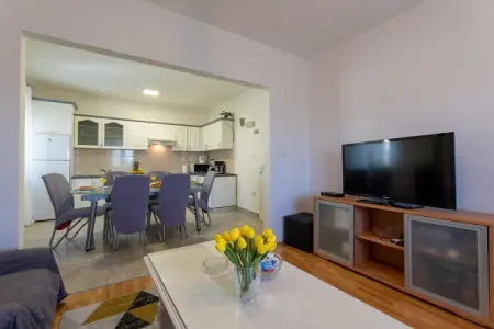 Location Maison à Žeževica 6 personnes