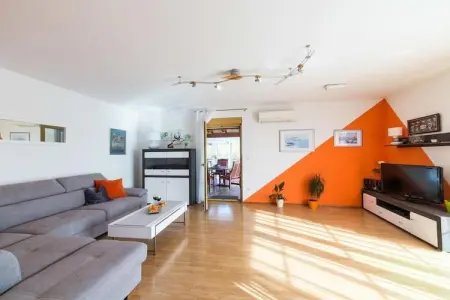 Location Maison à Kastel Stari 8 personnes