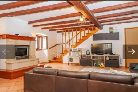 Location Villa à Bale 4 personnes